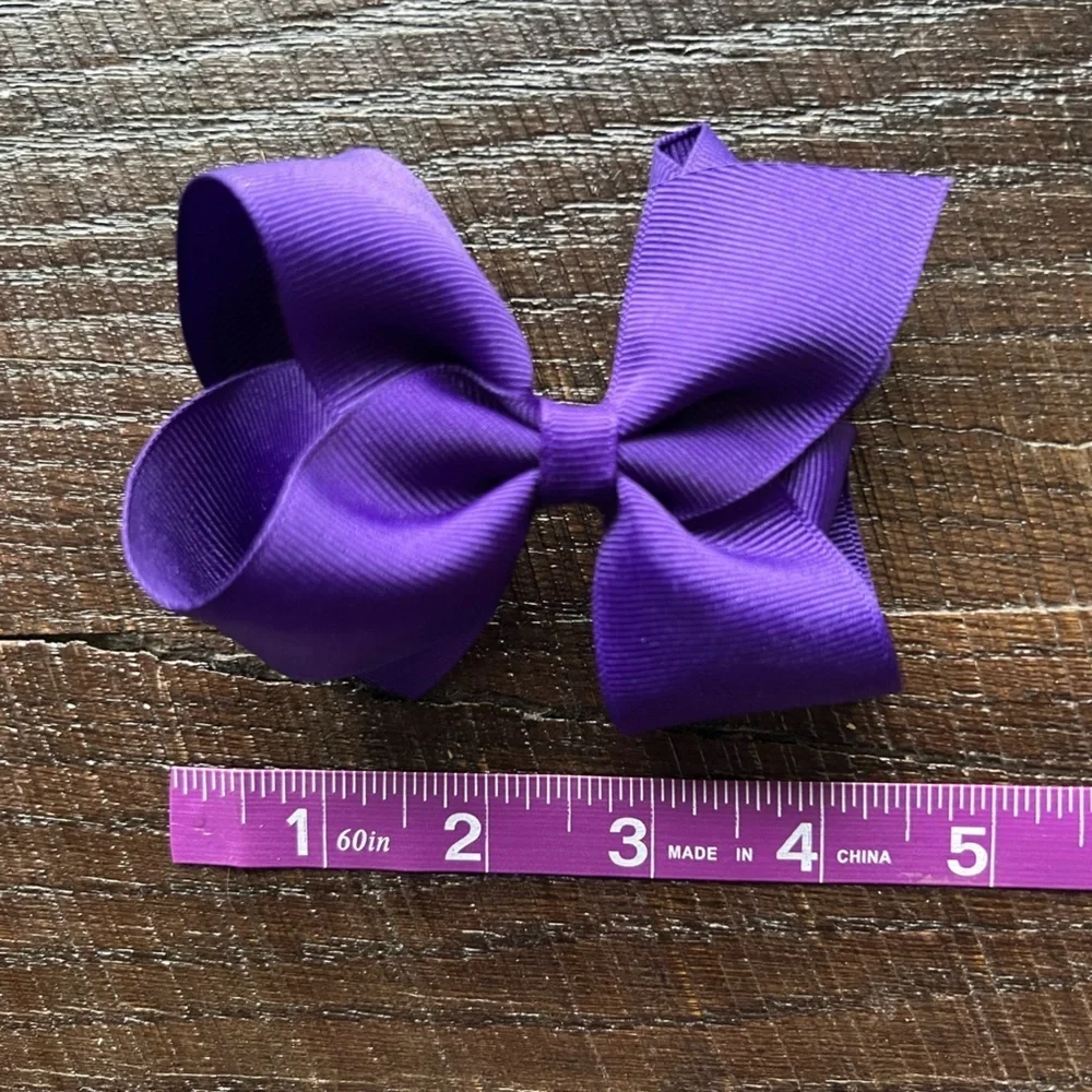 Grosgrain ribbon clip bow in purple